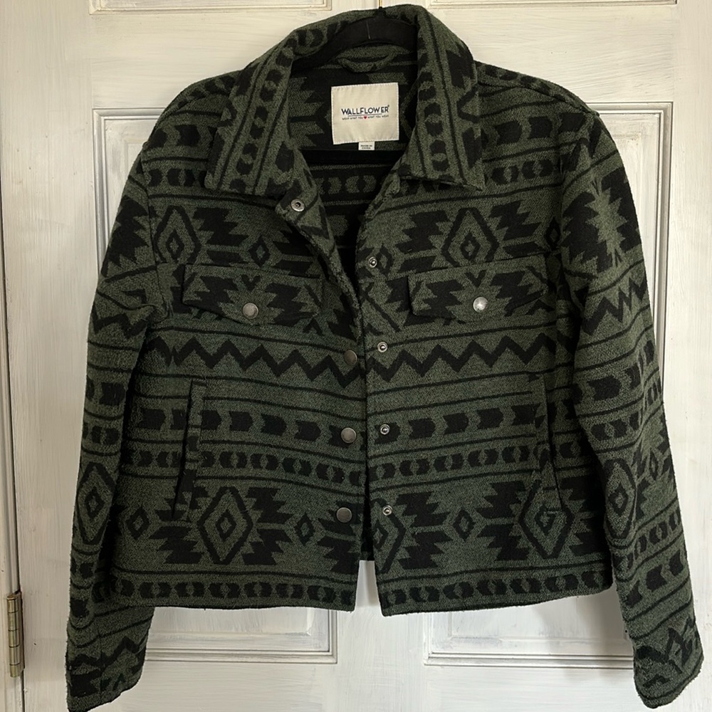 Wallflower jacket large